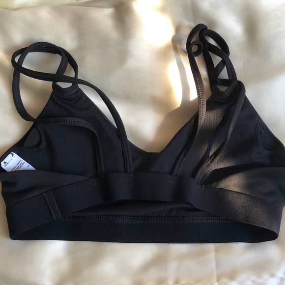 Nike Sports Bra - Picture 3 of 4